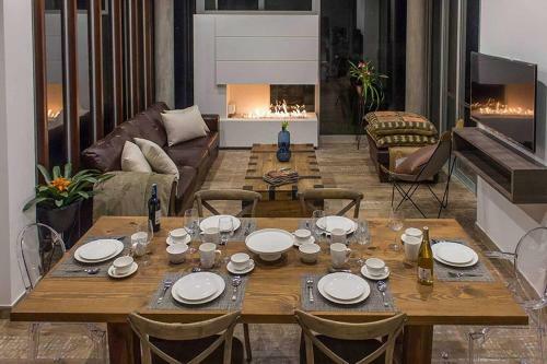 Terrojo - Villa de Lujo Jacuzzi 3 Habitaciones Con Ba�o Privado