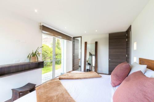 Terrojo - Villa de Lujo Jacuzzi 3 Habitaciones Con Ba�o Privado