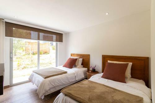 Terrojo - Villa de Lujo Jacuzzi 3 Habitaciones Con Ba�o Privado