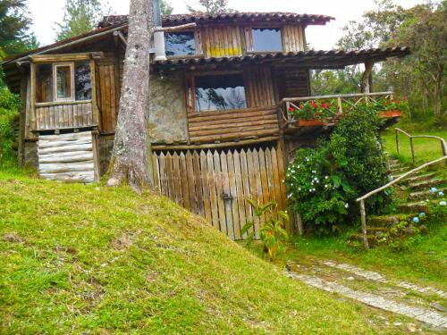 Lodge Montevivo Reserva Natural