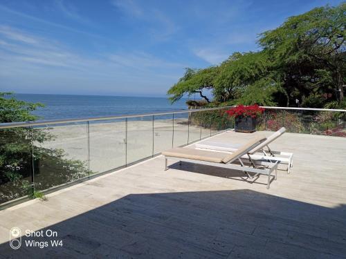 Rent House With Pool And Private Beach,