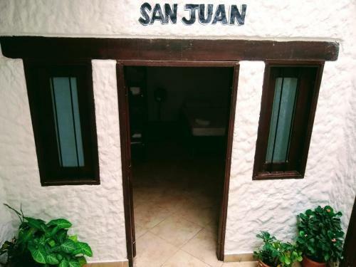 Basilica Hostal Y Cafe
