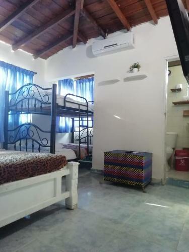Hostel Hellen House Rodadero Sur Gaira.