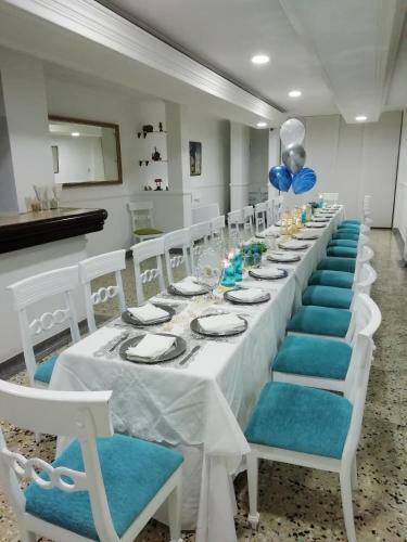 Hotel Carivdi