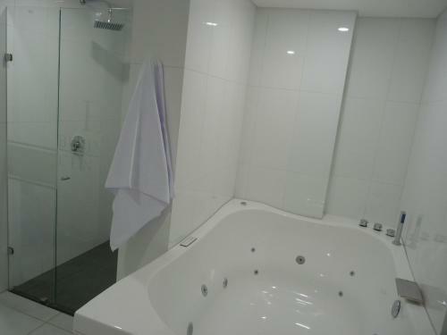 Hotel Business Center