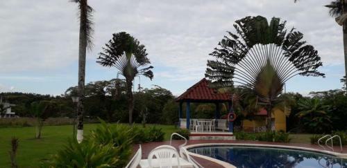 Small Rose Ecohotel