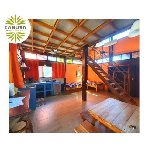 Cabuya Lodge