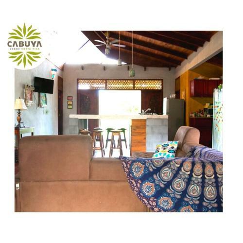 Cabuya Lodge