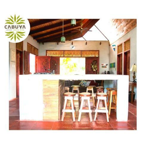 Cabuya Lodge