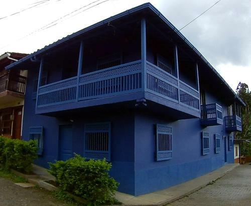 Hostal Casa Azul La Garrucha