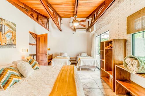 Casa Guarumo Carrillo