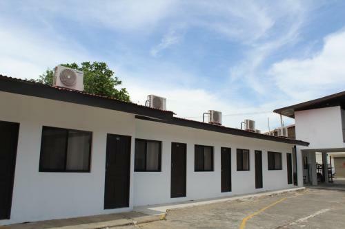 Hotel Ca�as