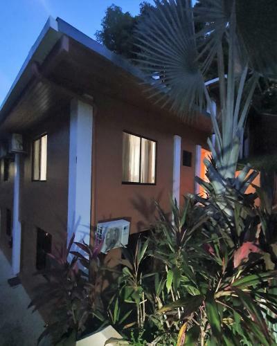 Hotel Corcovado & Drake Inn