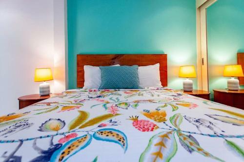 Apartamento Colorful Classy Modern Split Level Unit Near Beach In Coco With Pool