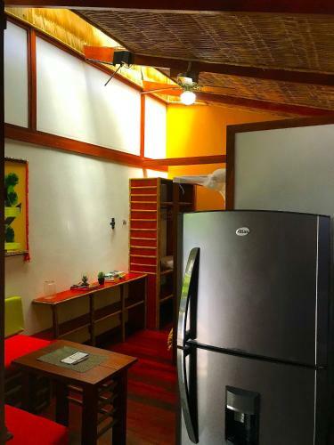 Hostal Villa # 3 - High End Studio Apartment