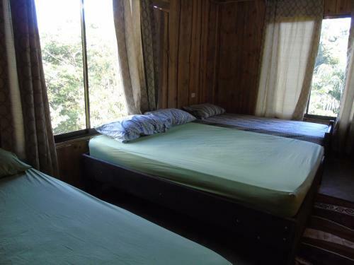 Hostal Hotel El Tesoro de Sir Drake Bay