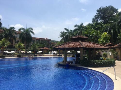 Apartamento Los Suenos Resort Del Mar 3e, Golf Cart Included