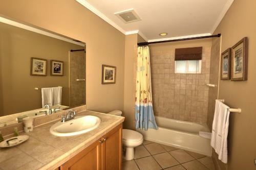 Apartamento Los Suenos Resort Del Mar 3e, Golf Cart Included