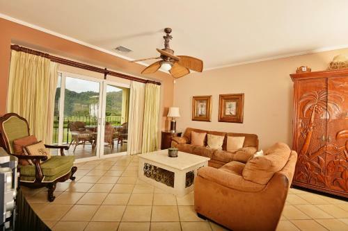 Apartamento Los Suenos Resort Del Mar 3e, Golf Cart Included