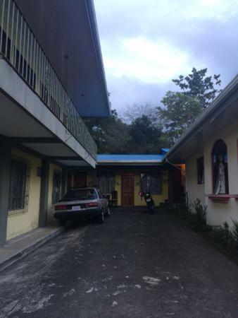 Hostal Cabinas Jerry