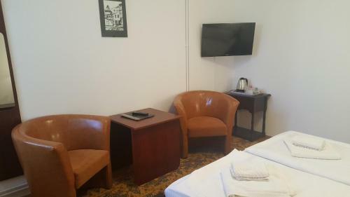 Hostal Pensiunea Podul Minciunilor