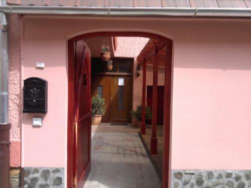 Hostal Pensiunea Podul Minciunilor