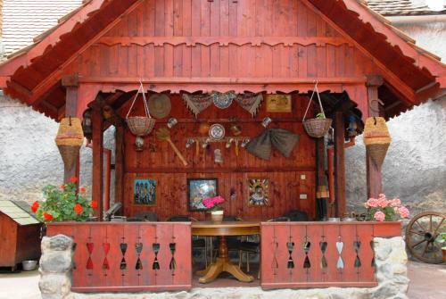 Hostal Pension Ela