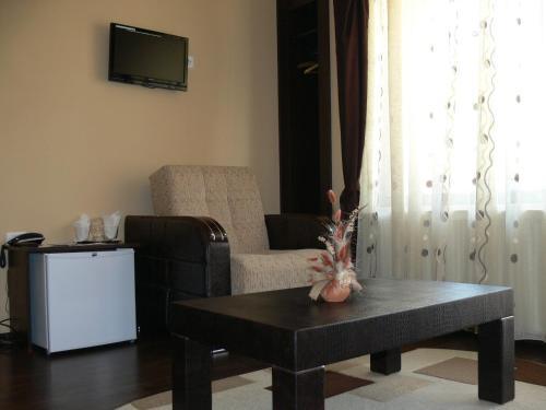 Hostal Pensiunea Damiro