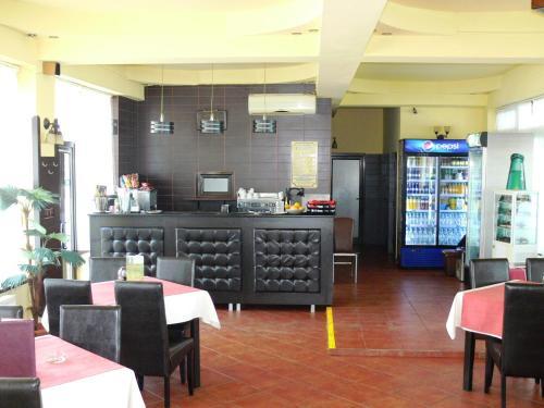 Hostal Pensiunea Damiro