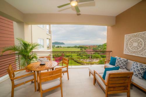 Miramar 4d Condo