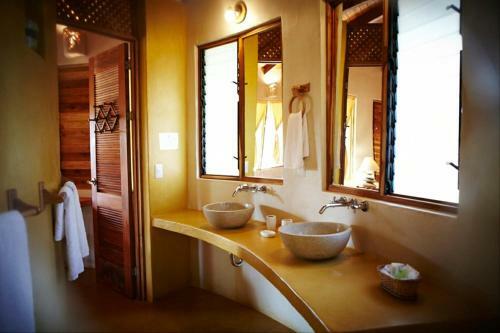 Hotel Playa Negra