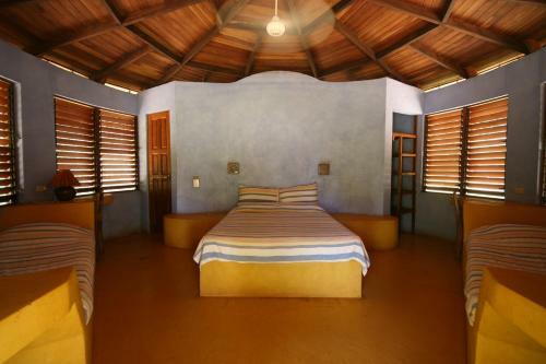 Hotel Playa Negra