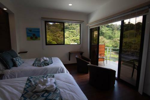 Posada Burbi Lake Lodge Monteverde