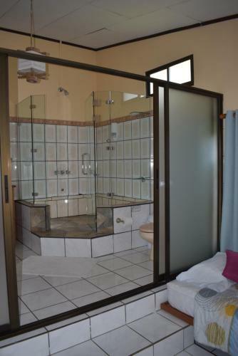 Bed & Breakfast Mapletico Guesthouse