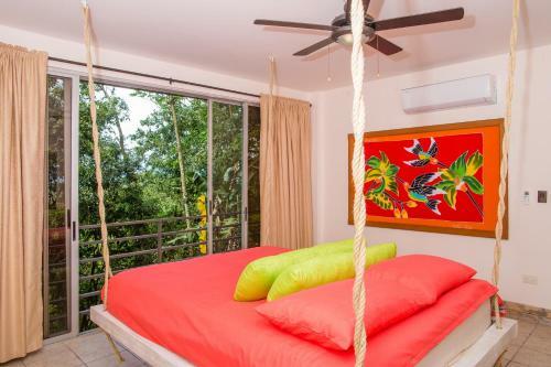 Tanager Villa