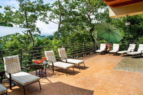 Tanager Villa