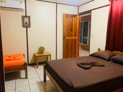 Hotel Cabinas Carolina