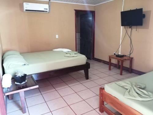 Hotel Cabinas Carolina