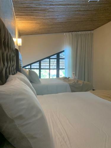 Bed & Breakfast Poza Blanca Lodge