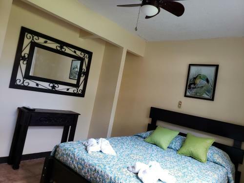 Bed & Breakfast La Villa Airport