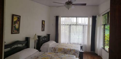 Bed & Breakfast La Villa Airport