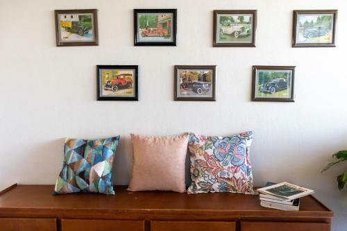 Hostal Hostel Bouganvilia Bed And Breakfast
