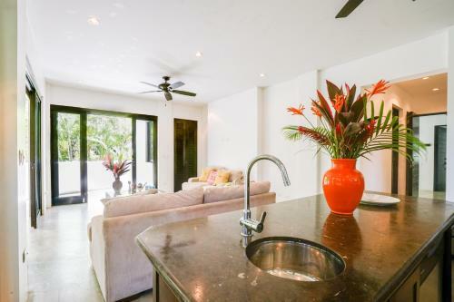 Makara Suite Mariposa Ground Floor