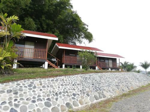 Bed & Breakfast Caba�as Bamb�