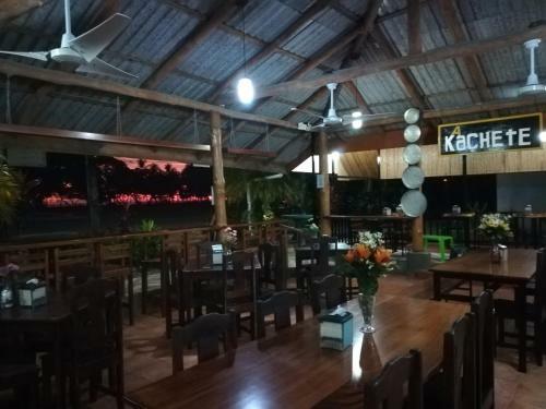 Hotel Habitaciones A Kachete