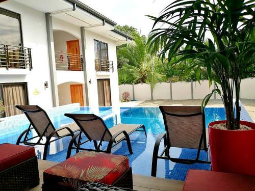 Hotel Ballena Paradise