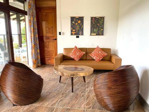 Villa Casa Blue Wind, Ocean View, 3bdr