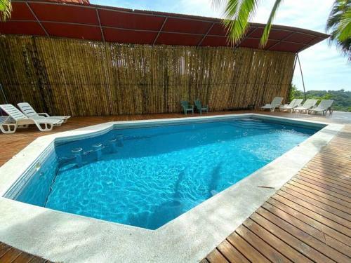 Villa Casa Blue Wind, Ocean View, 3bdr