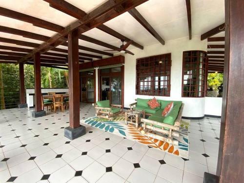 Villa Casa Blue Wind, Ocean View, 3bdr