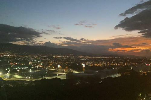 Apartamento Breath-taking Views With Multiple Amenities*